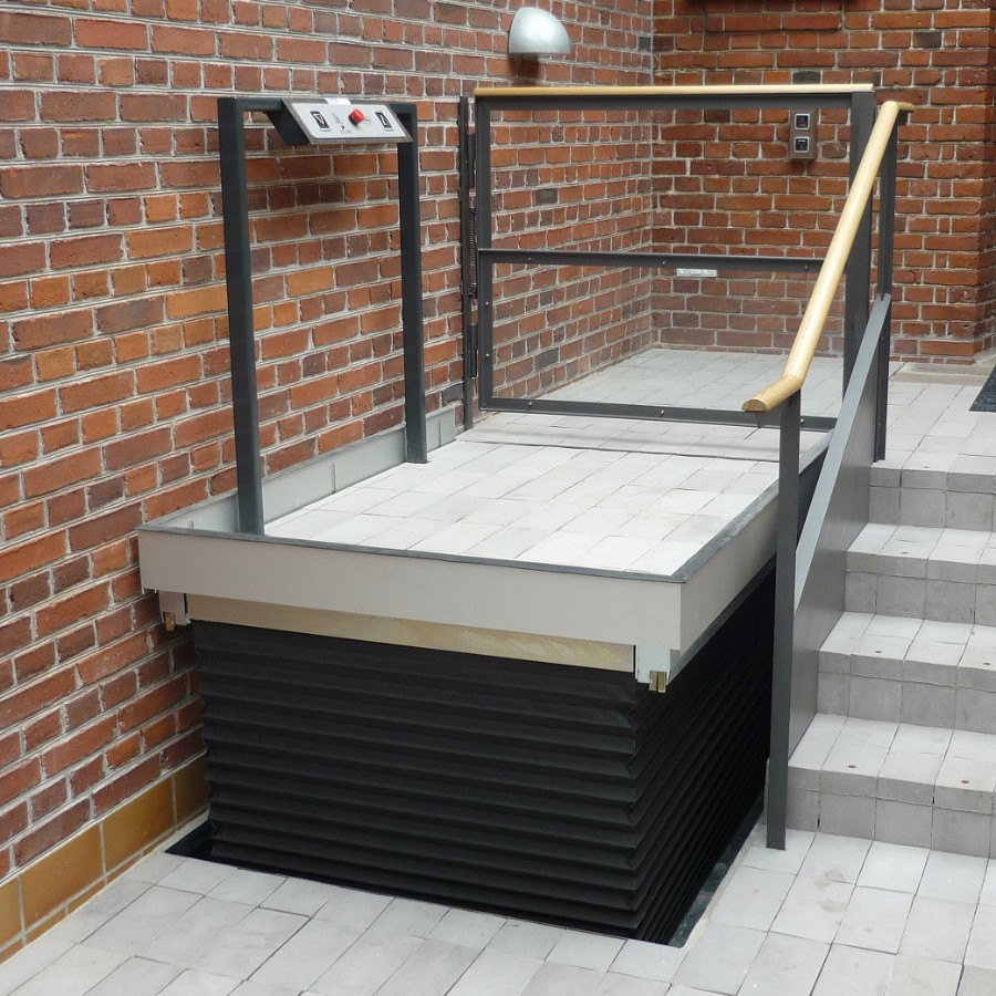 LP50 Stepless by Guldman Lift